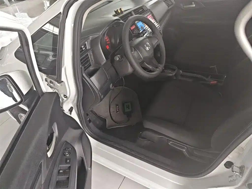 Honda Fit 2014 1.5L LX CVT Comfort — миниатюра 16