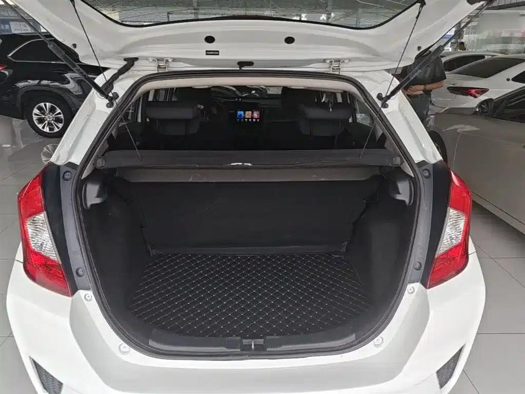 Honda Fit 2014 1.5L LX CVT Comfort — миниатюра 19
