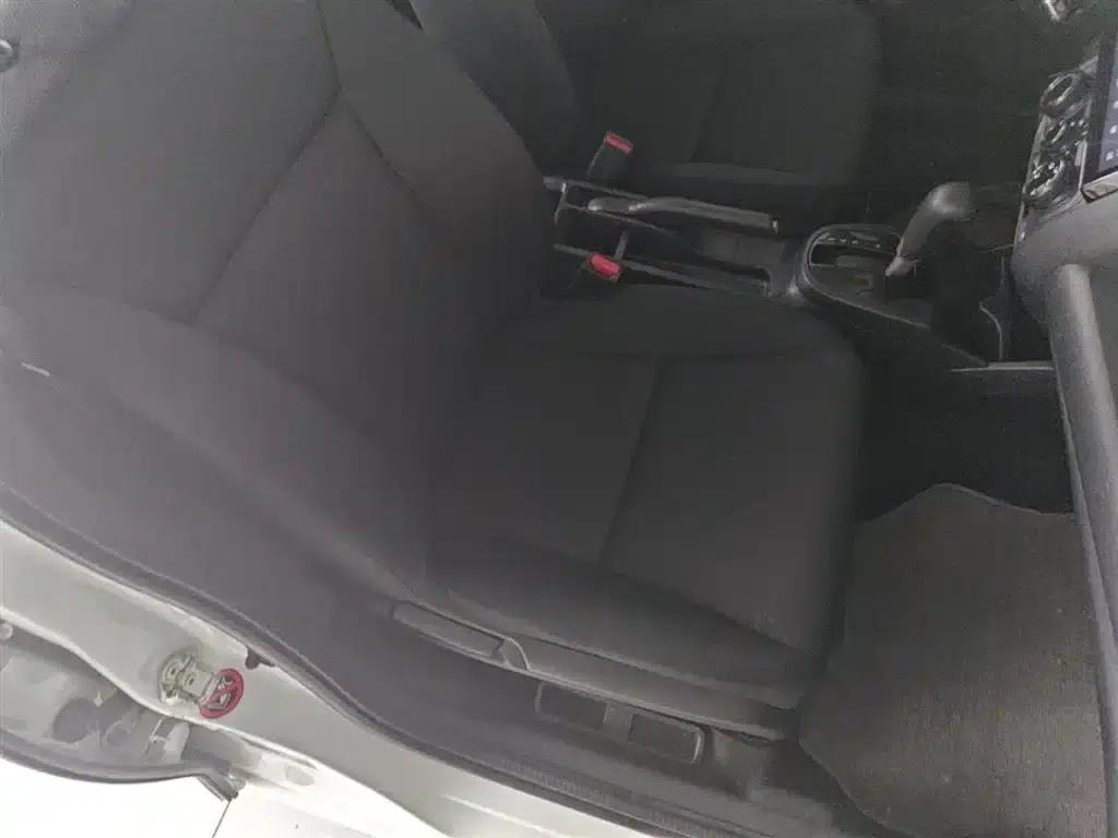 Honda Fit 2014 1.5L LX CVT Comfort — миниатюра 25