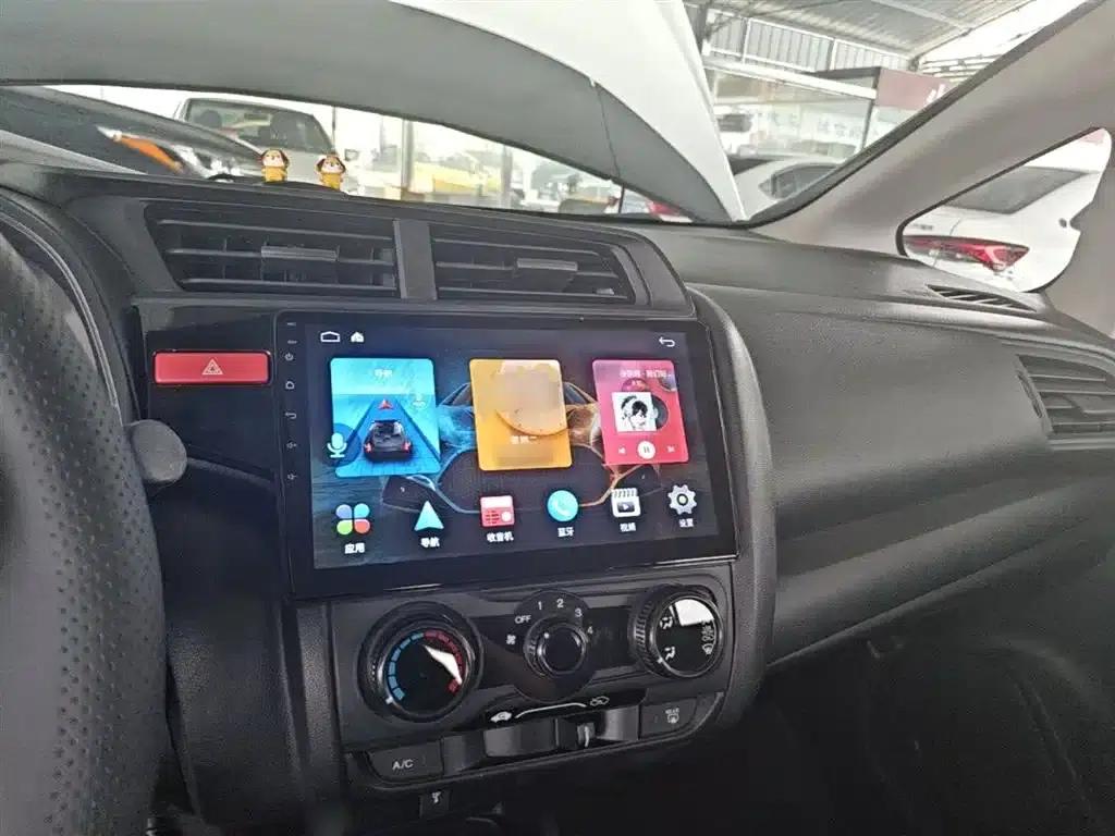 Honda Fit 2014 1.5L LX CVT Comfort — миниатюра 10