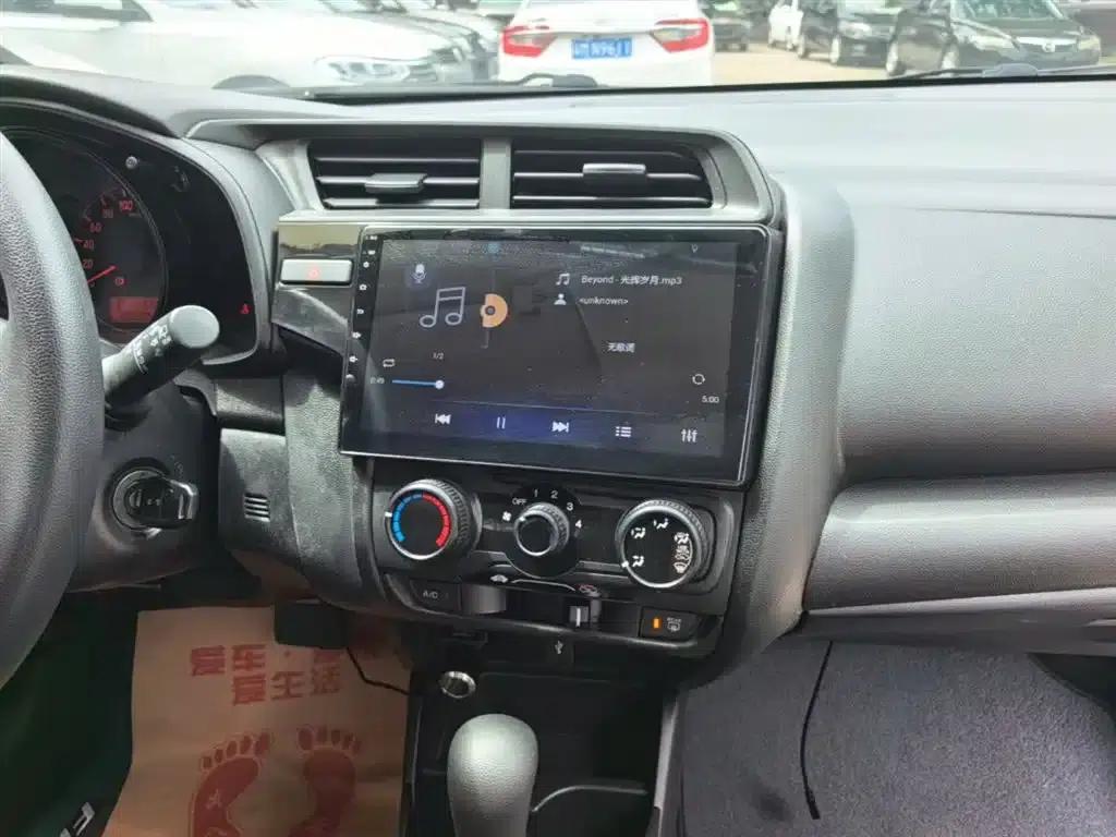 Honda Fit 2018 1.5L CVT Comfort Edition — миниатюра 13