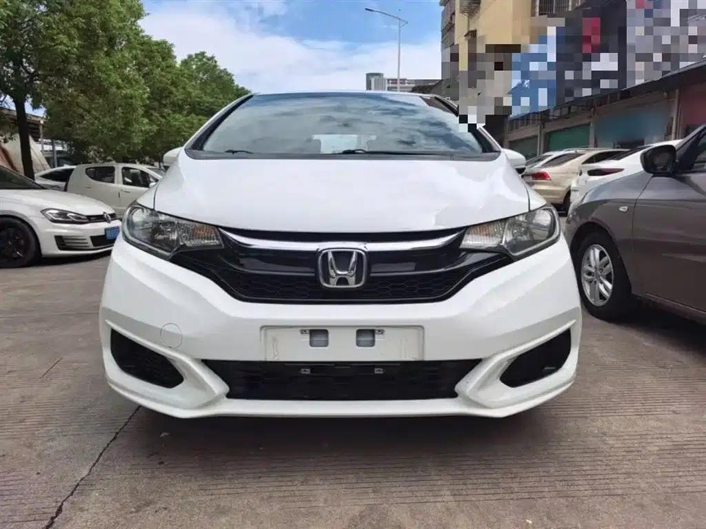 Honda Fit 2018 1.5L CVT Comfort Edition — миниатюра 3