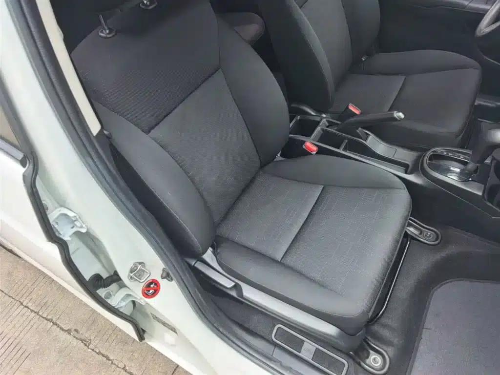 Honda Fit 2018 1.5L CVT Comfort Edition — миниатюра 25