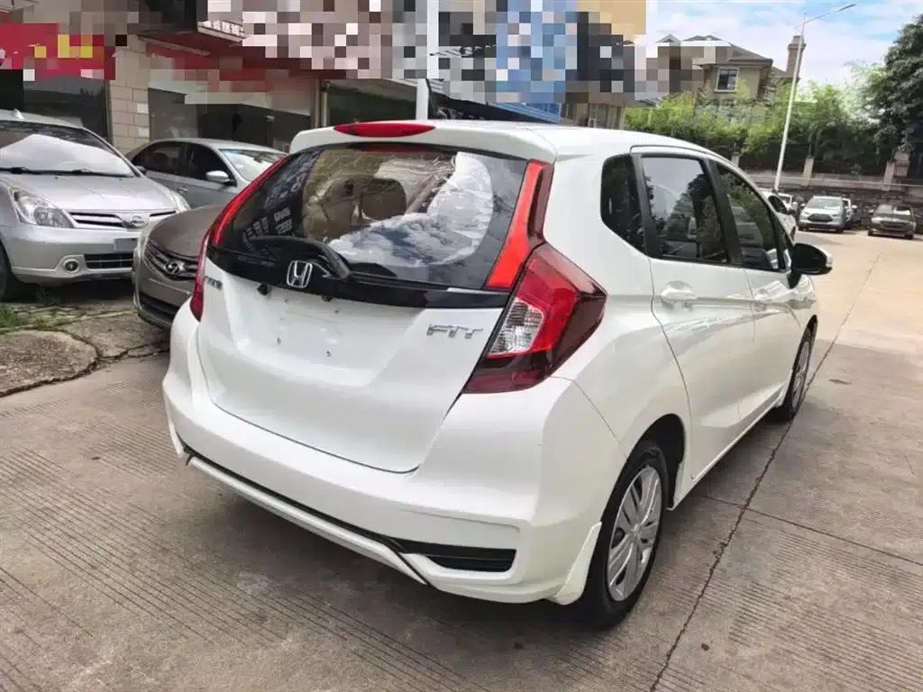Honda Fit 2018 1.5L CVT Comfort Edition — миниатюра 7