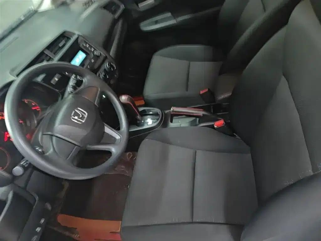 Honda Fit 2020 1.5L CVT Comfort Edition — миниатюра 15