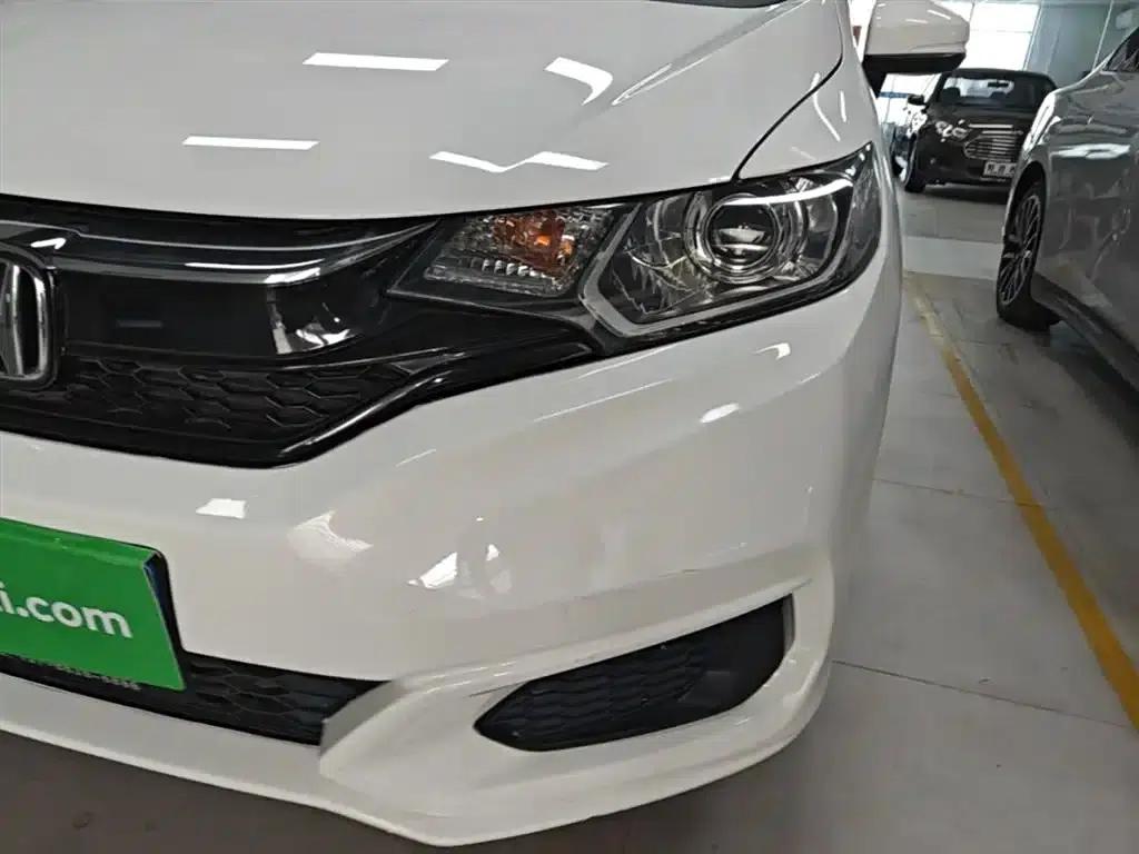 Honda Fit 2020 1.5L CVT Comfort Edition — миниатюра 24