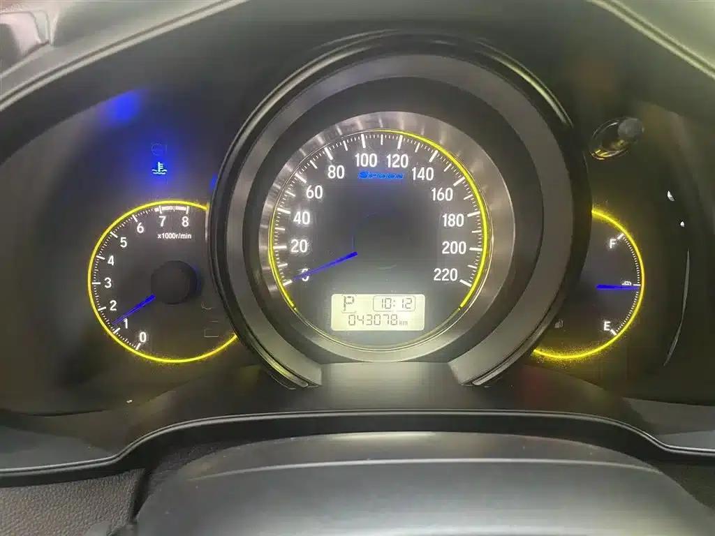 Honda Fit 2018 1.5L CVT Comfort Edition — миниатюра 12