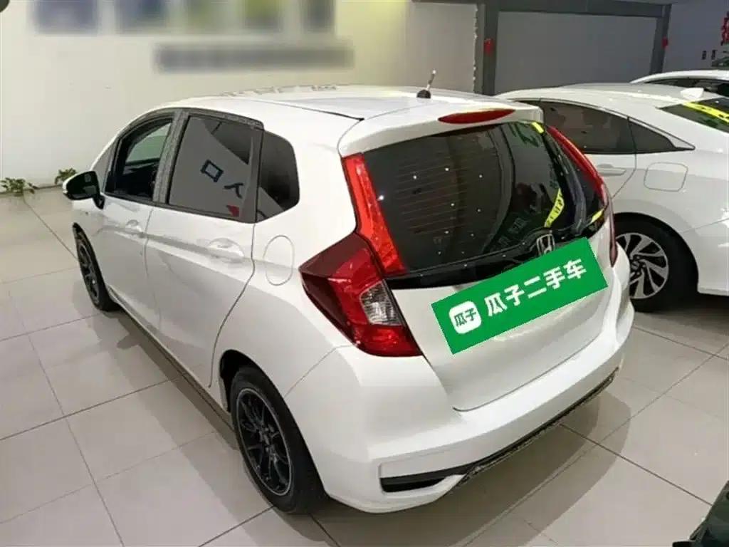 Honda Fit 2018 1.5L CVT Comfort Edition — миниатюра 5