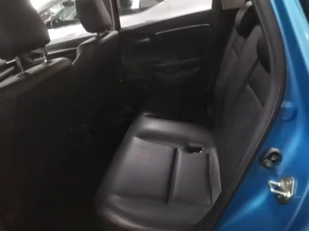 Honda Fit 2018 1.5L CVT Sport Edition — миниатюра 17