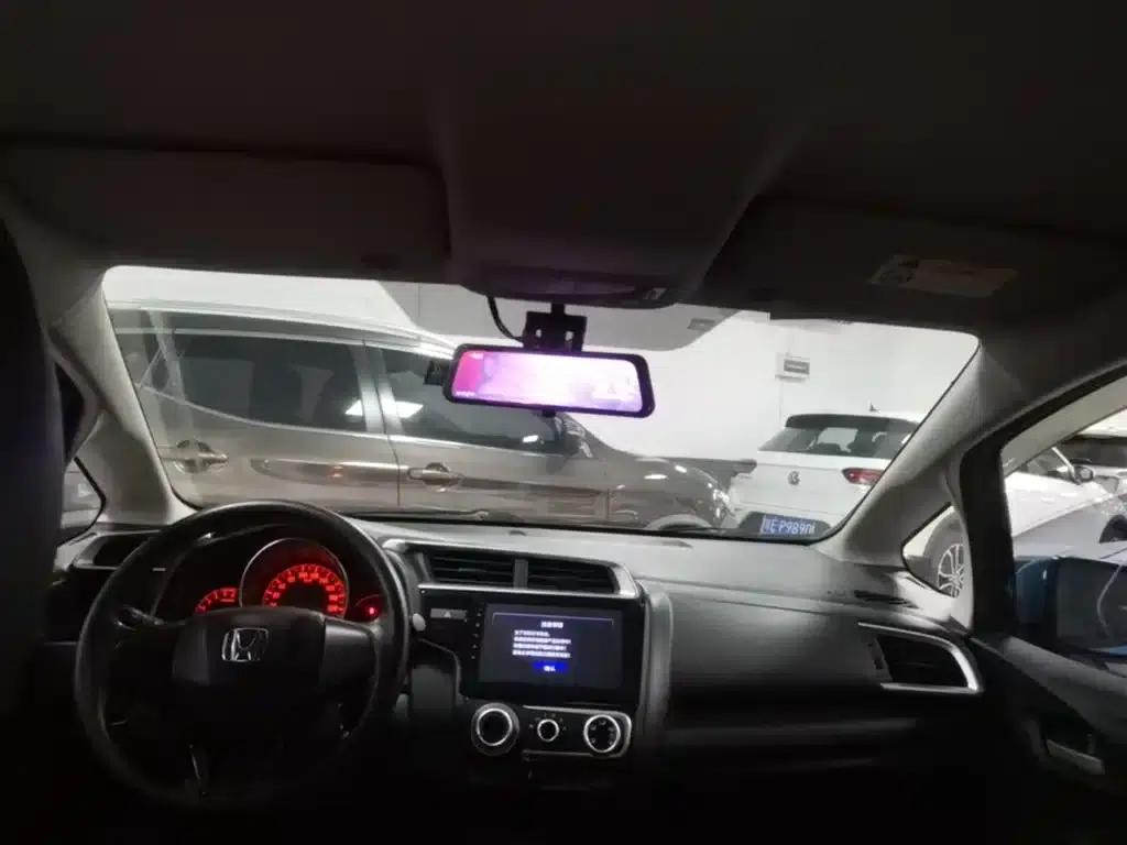 Honda Fit 2018 1.5L CVT Sport Edition — миниатюра 18