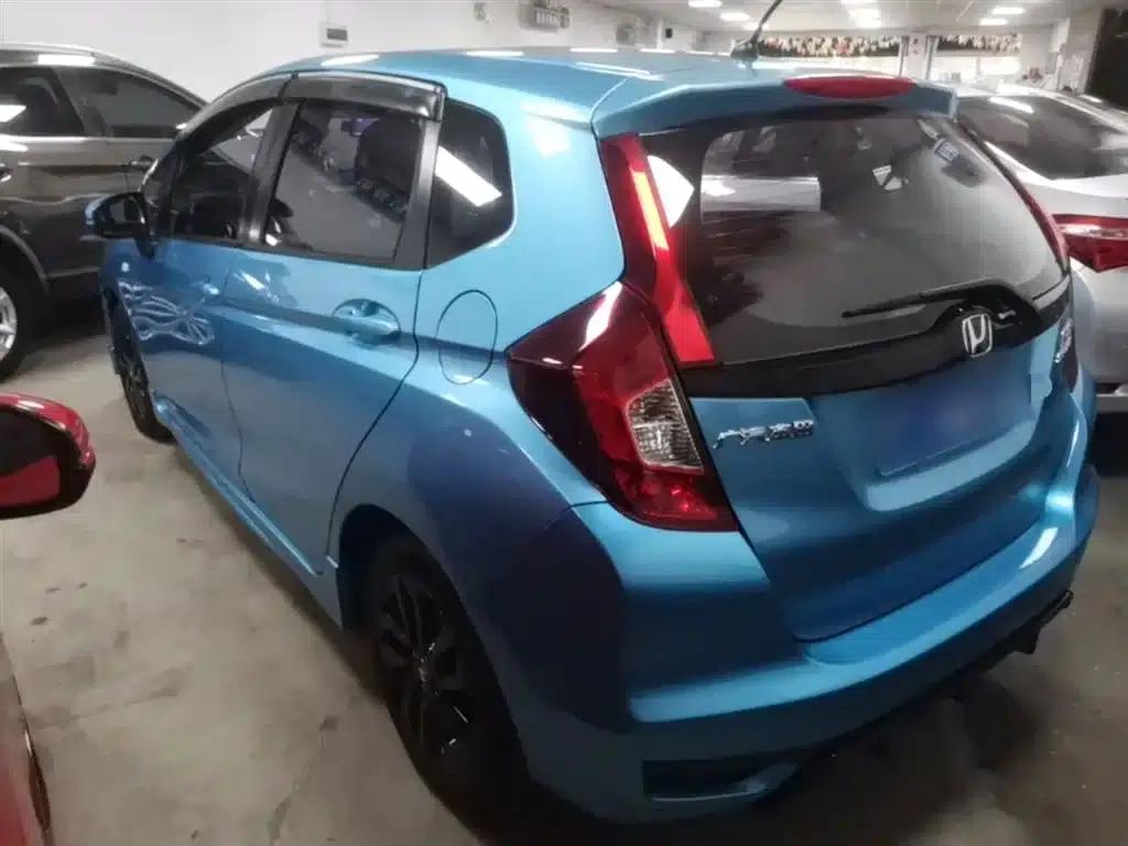 Honda Fit 2018 1.5L CVT Sport Edition — миниатюра 5