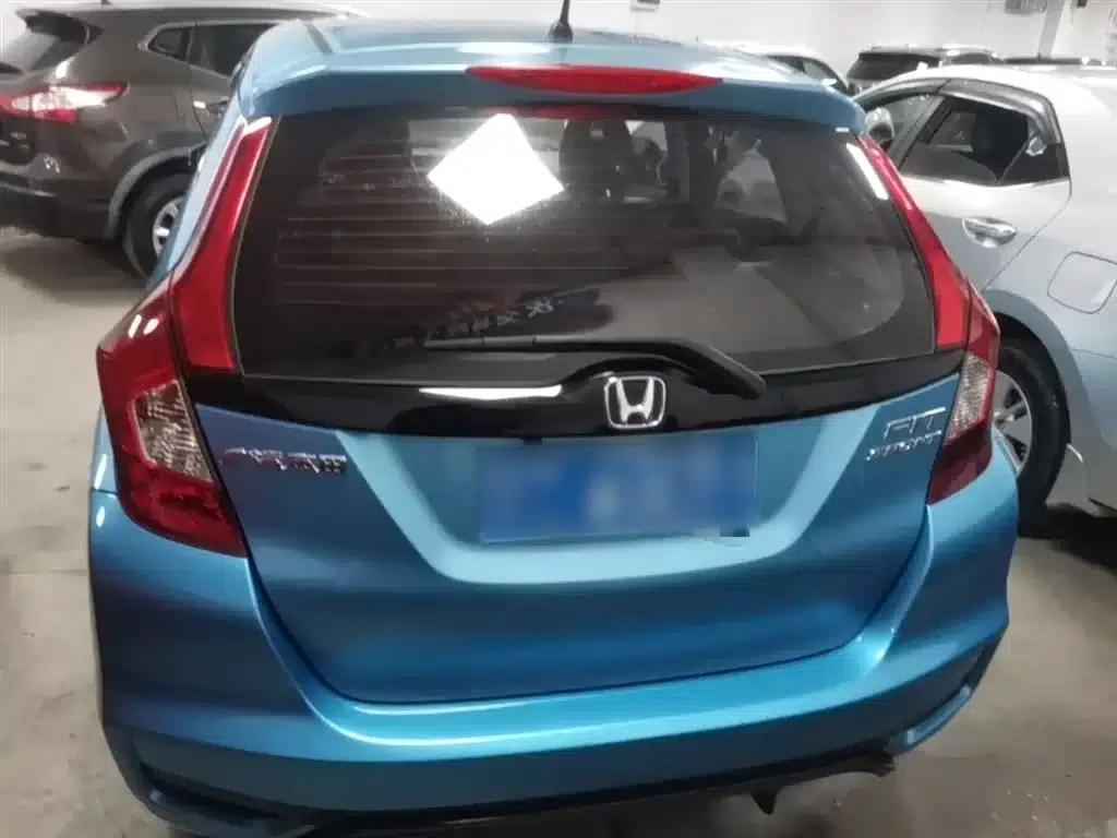 Honda Fit 2018 1.5L CVT Sport Edition — миниатюра 6