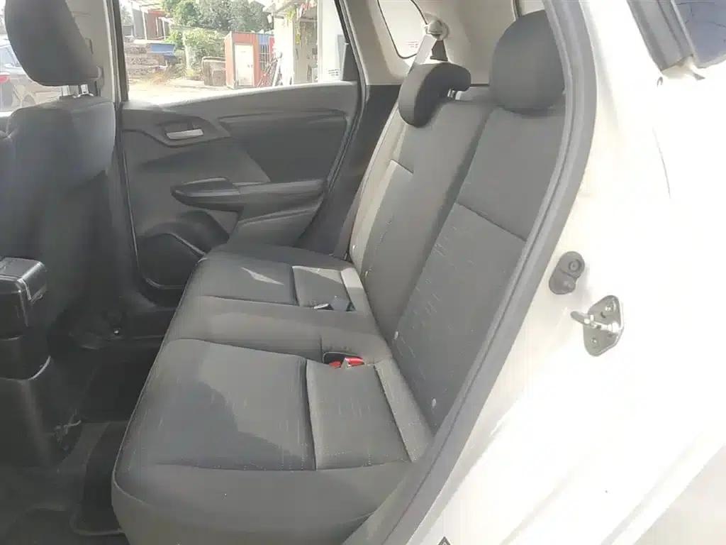 Honda Fit 2018 1.5L CVT Comfort Sunroof Edition — миниатюра 17