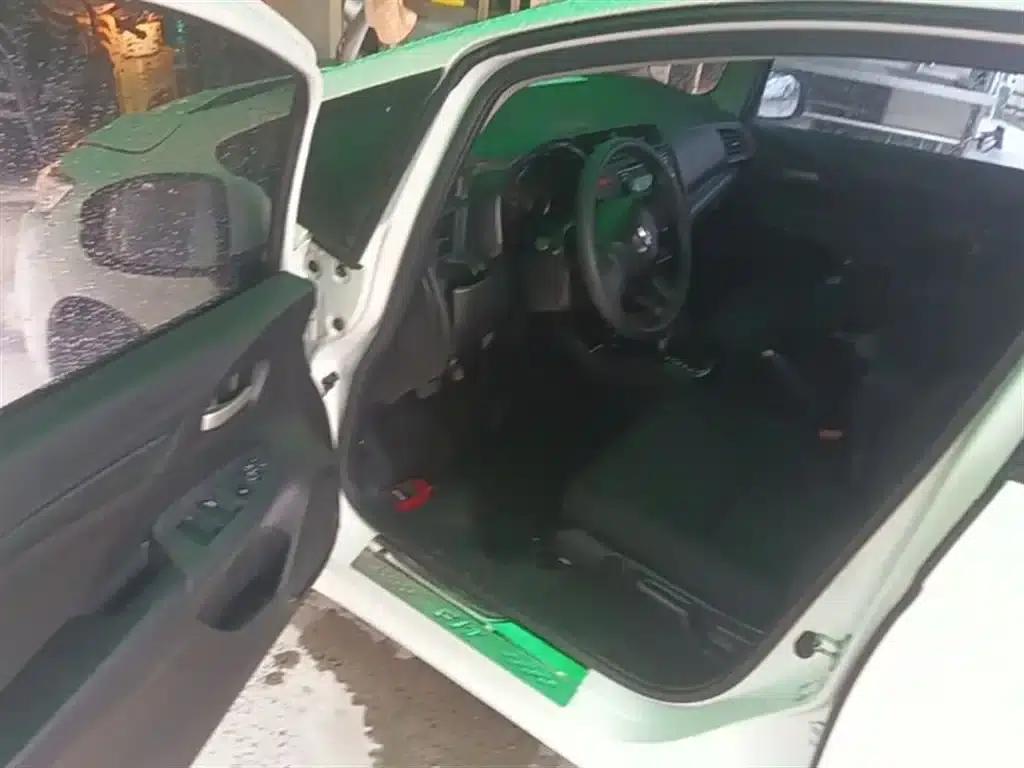 Honda Fit 2016 1.5L LX CVT Comfort — миниатюра 16