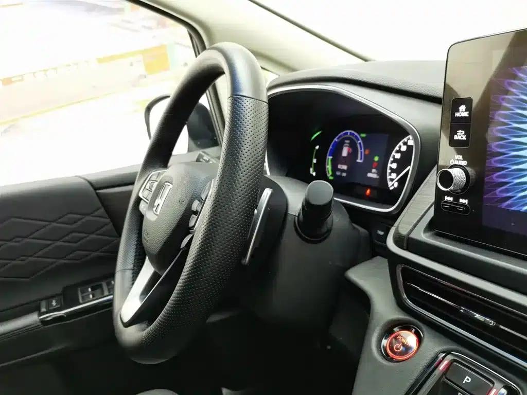 Elysion 2022 2.0L e:HEV Luxury Edition — миниатюра 22