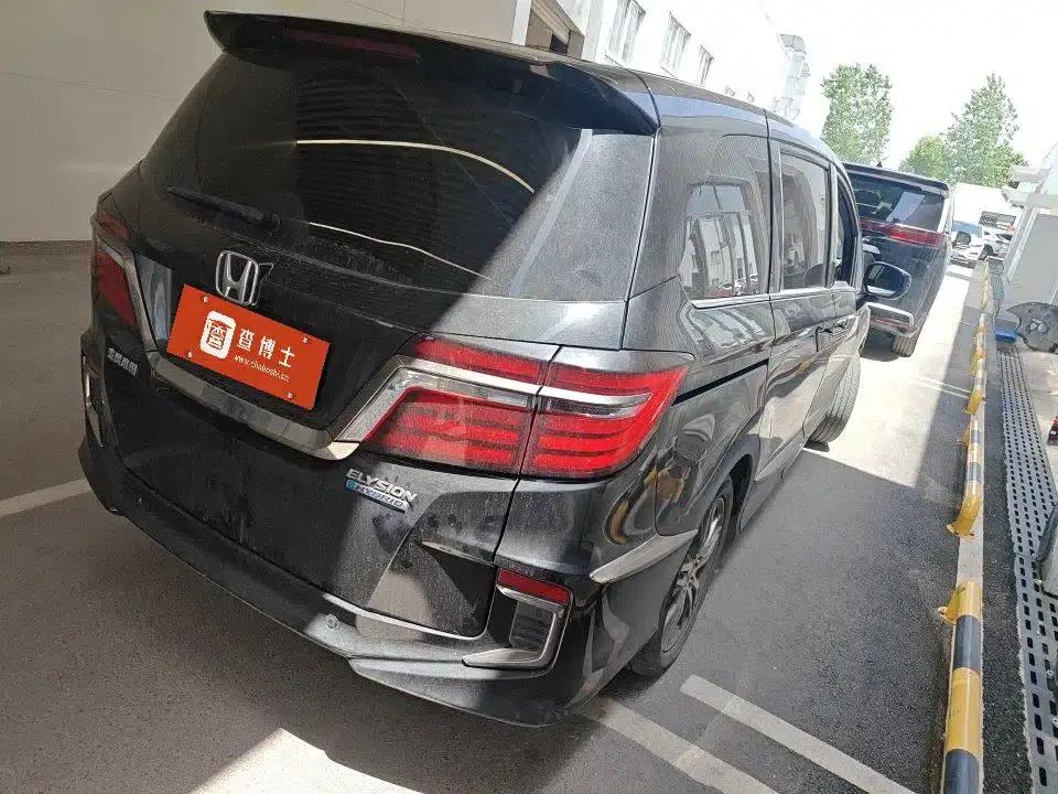 Elysion 2019 2.0L Hybrid Luxury Edition — миниатюра 6