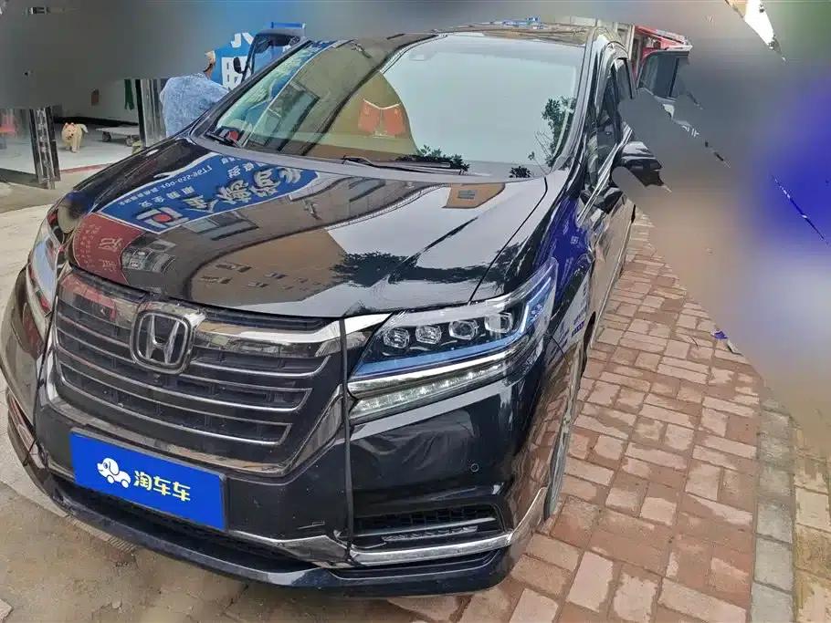 Elysion 2019 2.0L Hybrid Supreme Edition — миниатюра 1
