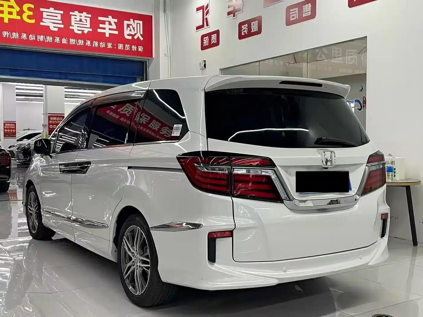 Elysion 2019 2.0L Hybrid Supreme Edition — миниатюра 6