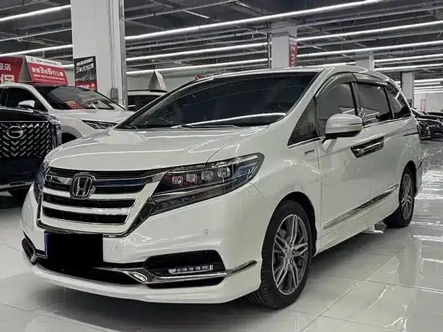 Elysion 2019 2.0L Hybrid Supreme Edition