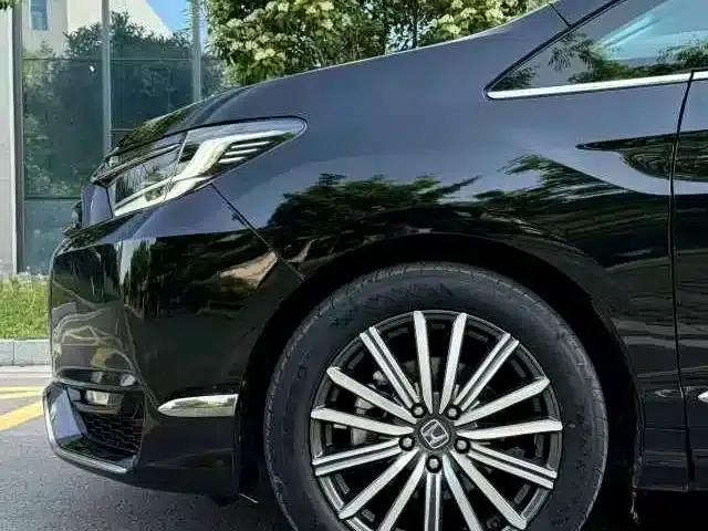 Elysion 2022 2.0L e:HEV Luxury Edition — миниатюра 7