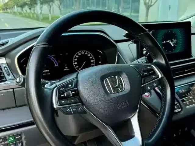 Elysion 2022 2.0L e:HEV Luxury Edition — миниатюра 10