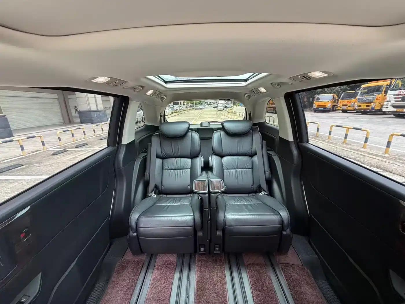 Elysion 2016 2.4L Luxury Edition — миниатюра 6