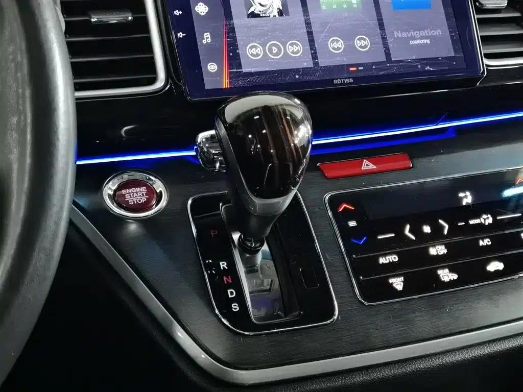 Elysion 2016 2.4L Supreme Edition — миниатюра 13
