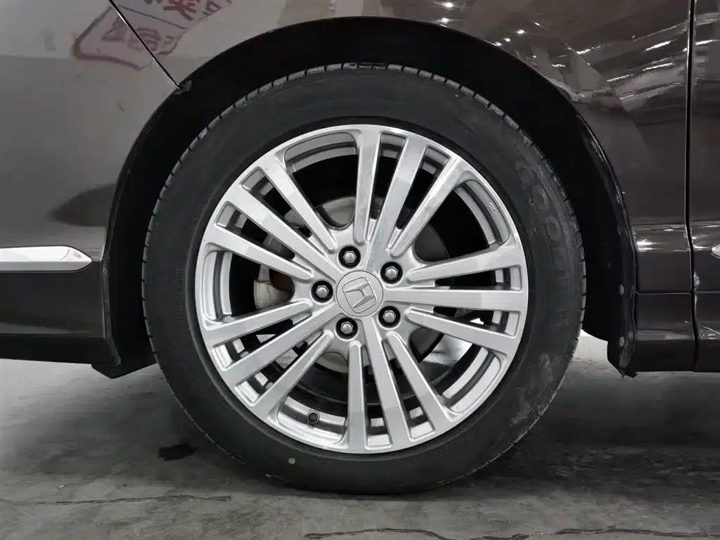 Elysion 2016 2.4L Supreme Edition — миниатюра 17
