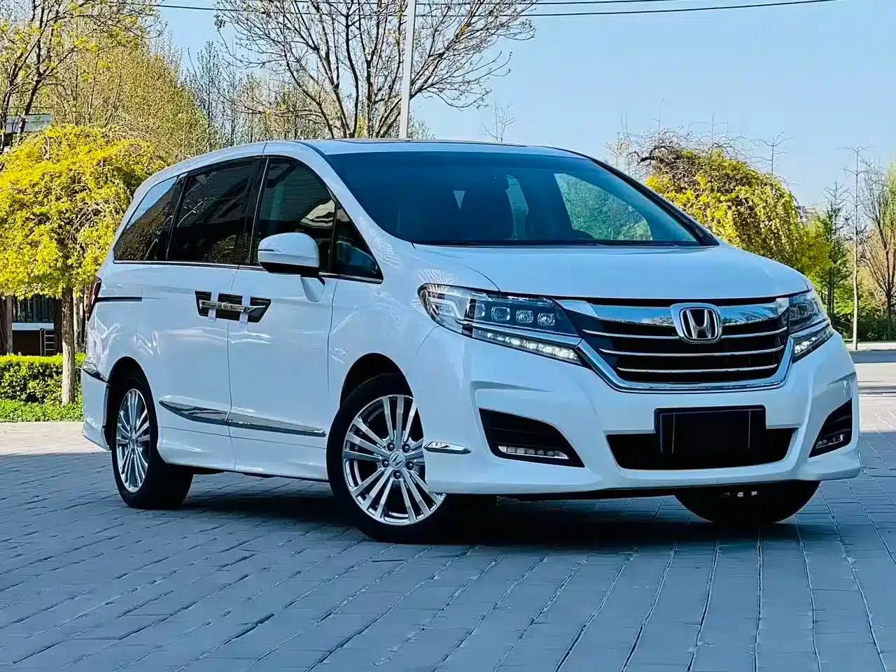 Elysion 2016 2.4L Luxury Edition — миниатюра 3