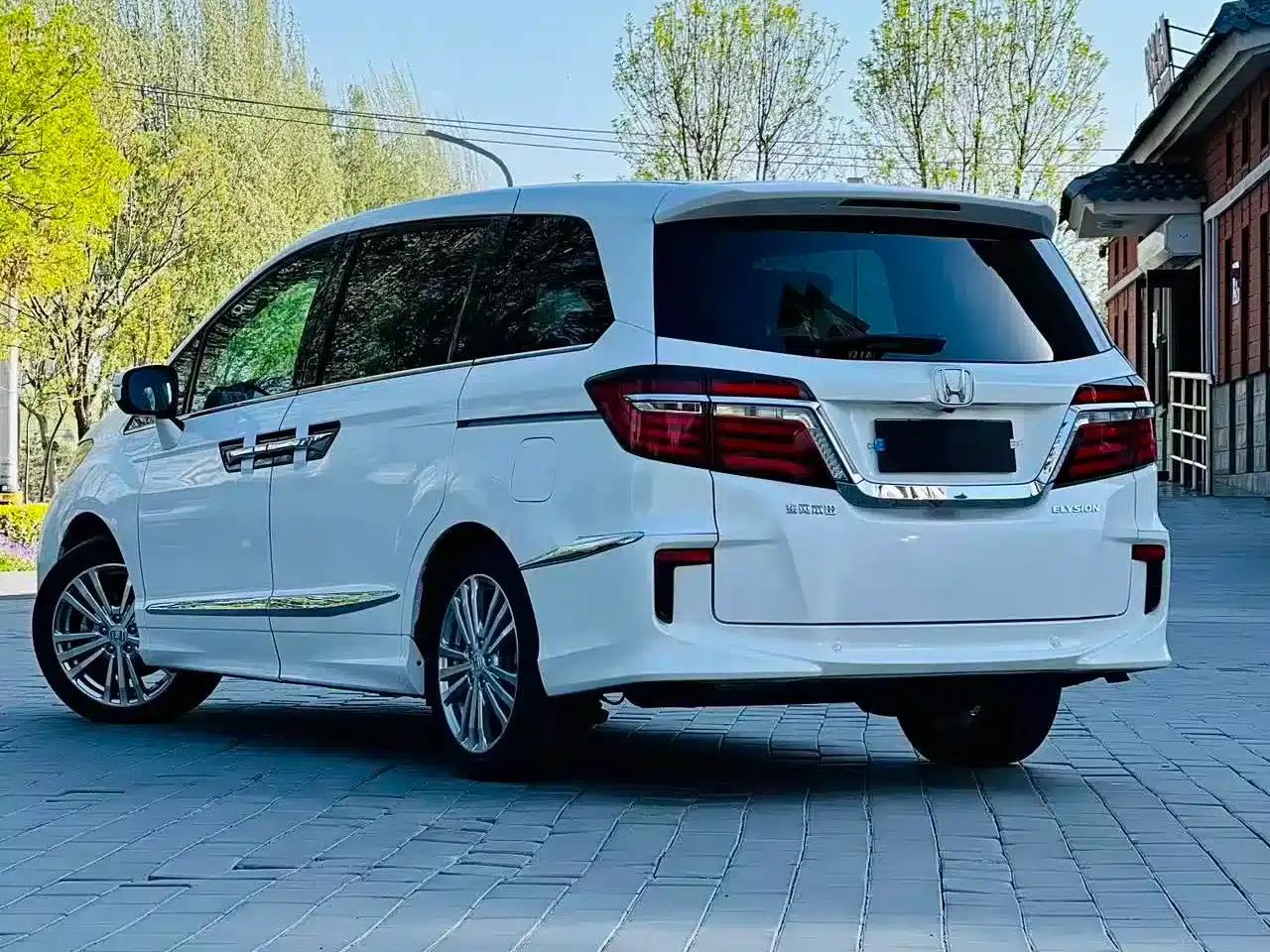 Elysion 2016 2.4L Luxury Edition — миниатюра 4