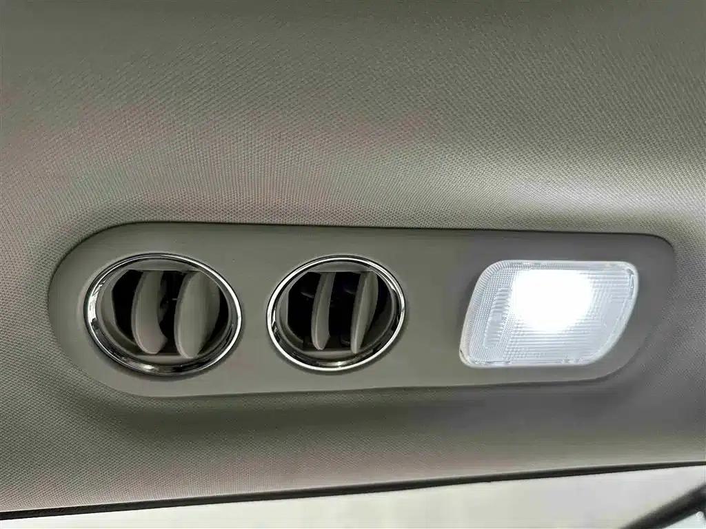 Elysion 2024 2.0L e:HEV Luxury Edition — миниатюра 12