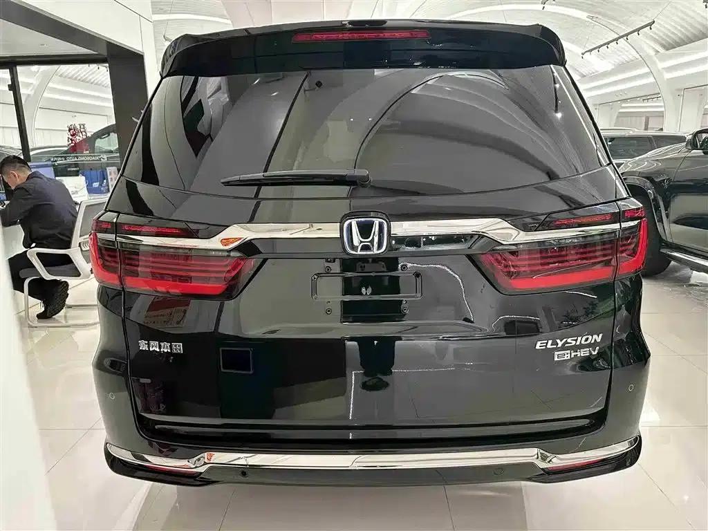 Elysion 2024 2.0L e:HEV Luxury Edition — миниатюра 16