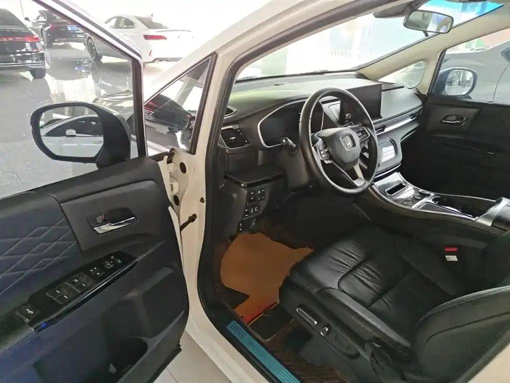 Elysion 2022 2.0L e:HEV Luxury Edition — миниатюра 16