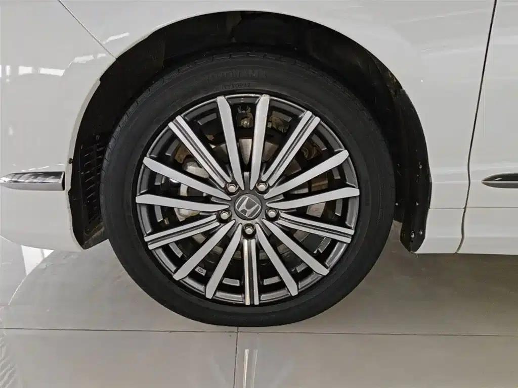 Elysion 2022 2.0L e:HEV Luxury Edition — миниатюра 23