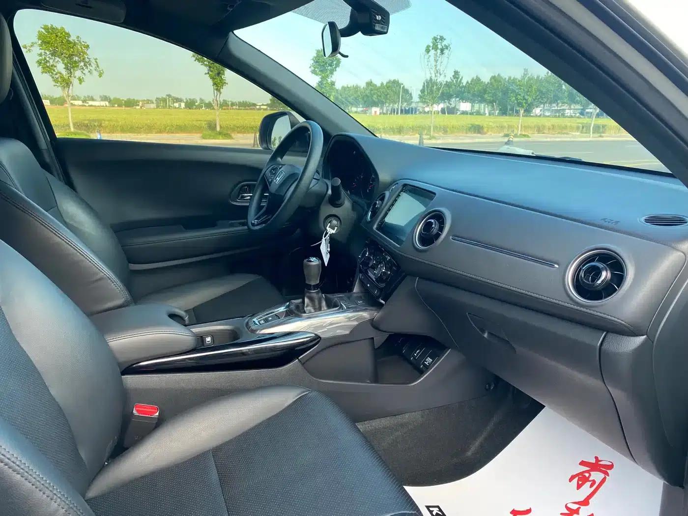 Honda XR-V 2021 1.5L Manual Classic Edition — миниатюра 11