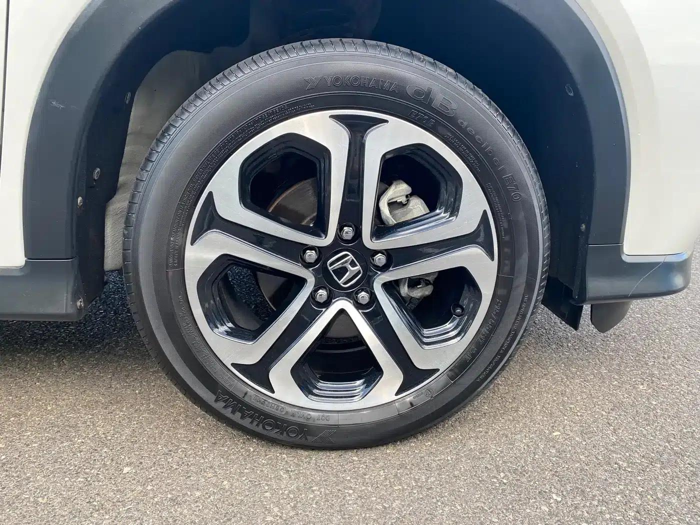 Honda XR-V 2021 1.5L Manual Classic Edition — миниатюра 18