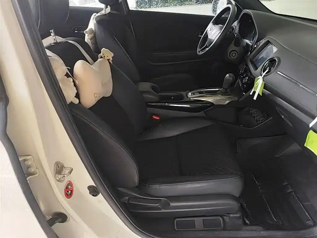 Honda XR-V 2017 1.5L LXi CVT Classic Edition — миниатюра 24