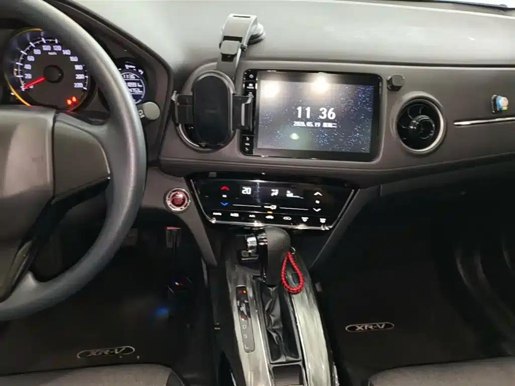 Honda XR-V 2021 220TURBO CVT Luxury Edition — миниатюра 13