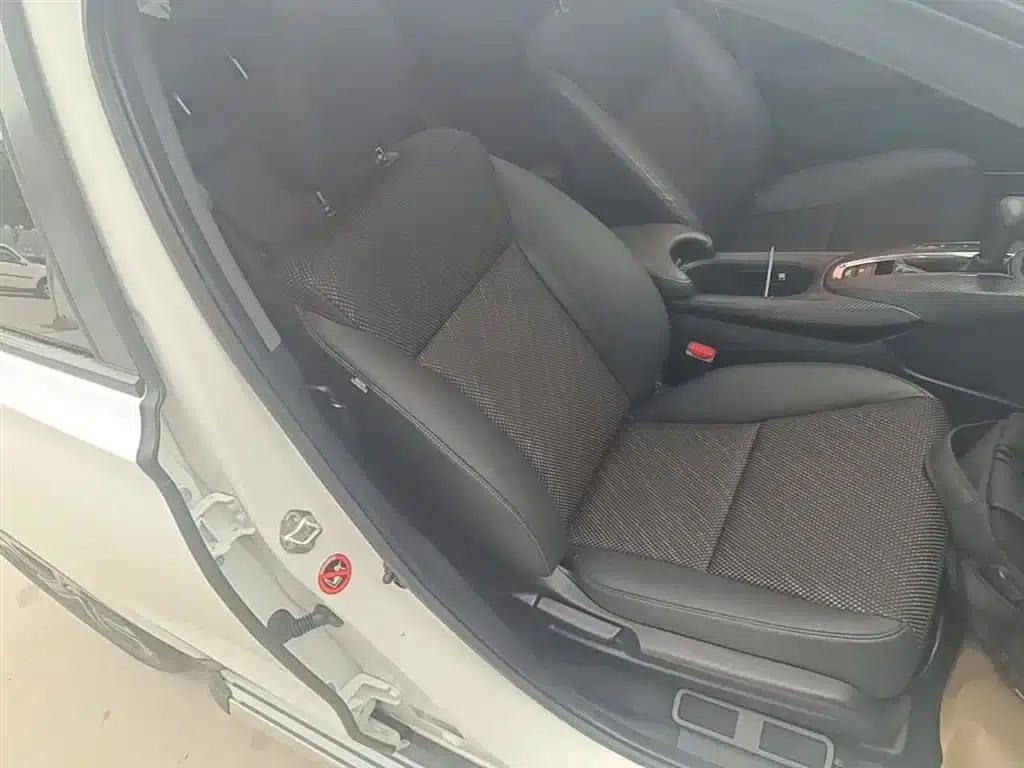 Honda XR-V 2017 1.8L EXi CVT Comfort Edition — миниатюра 25