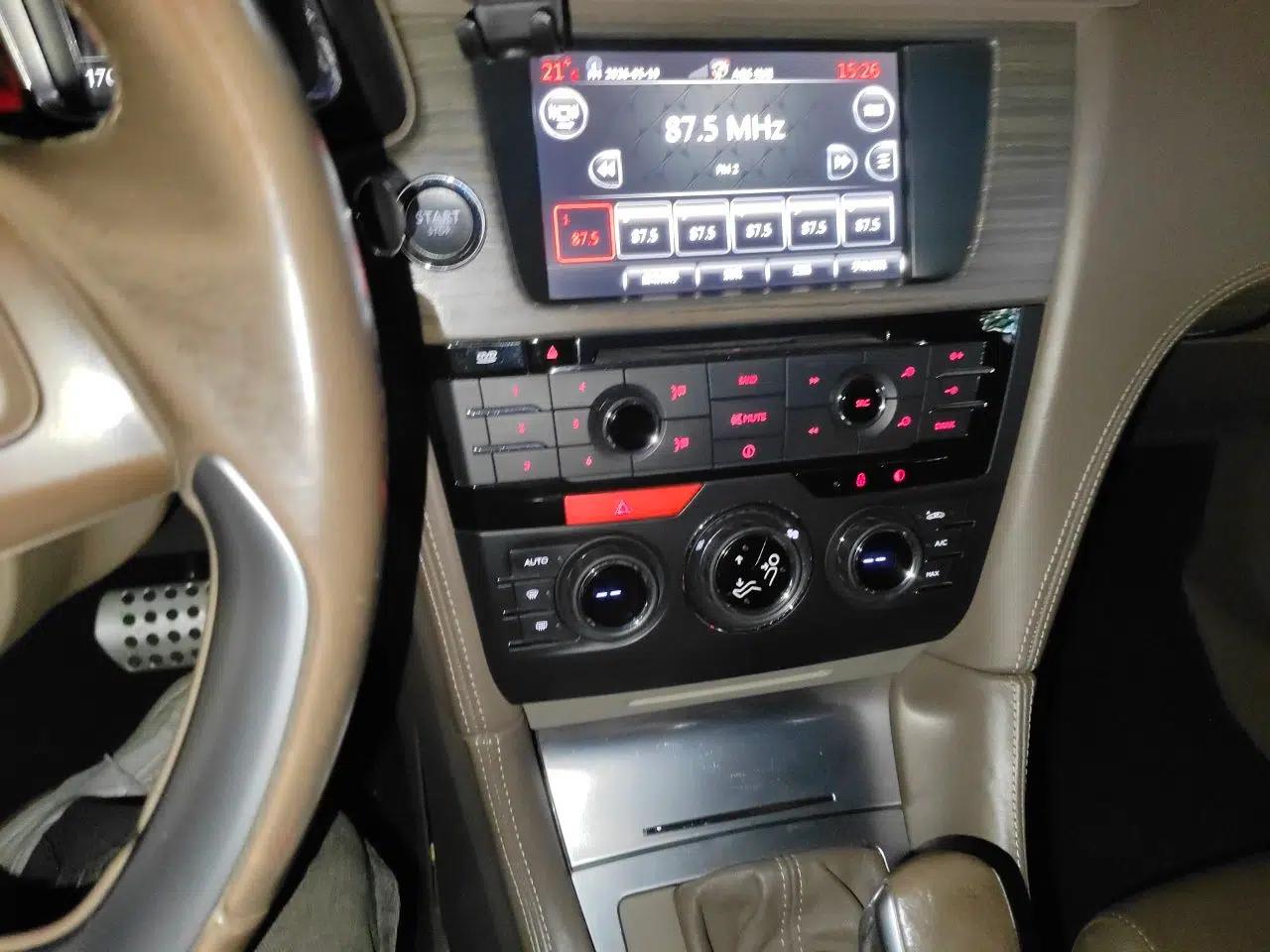 DS 5LS 2014 1.6T Prestige Edition THP200 — миниатюра 14