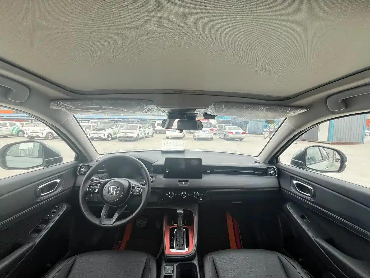 Vezel 2023 1.5L CVT Luxury Edition — миниатюра 12