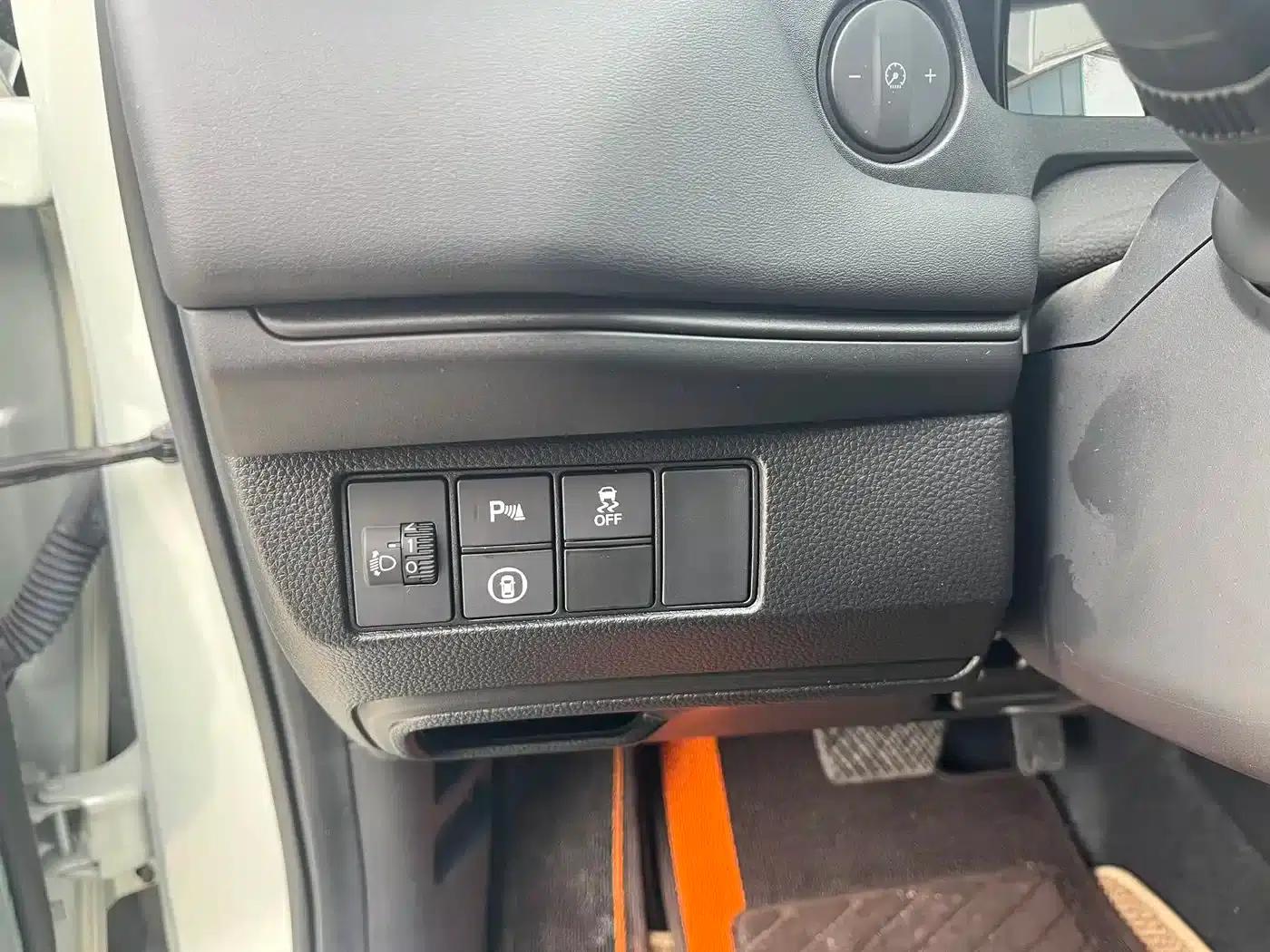 Vezel 2023 1.5L CVT Luxury Edition — миниатюра 5