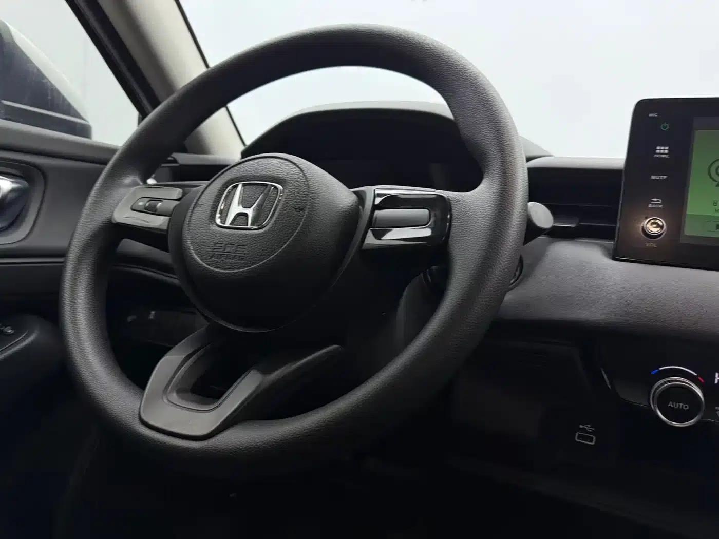 Vezel 2023 1.5L CVT Elite Edition — миниатюра 17