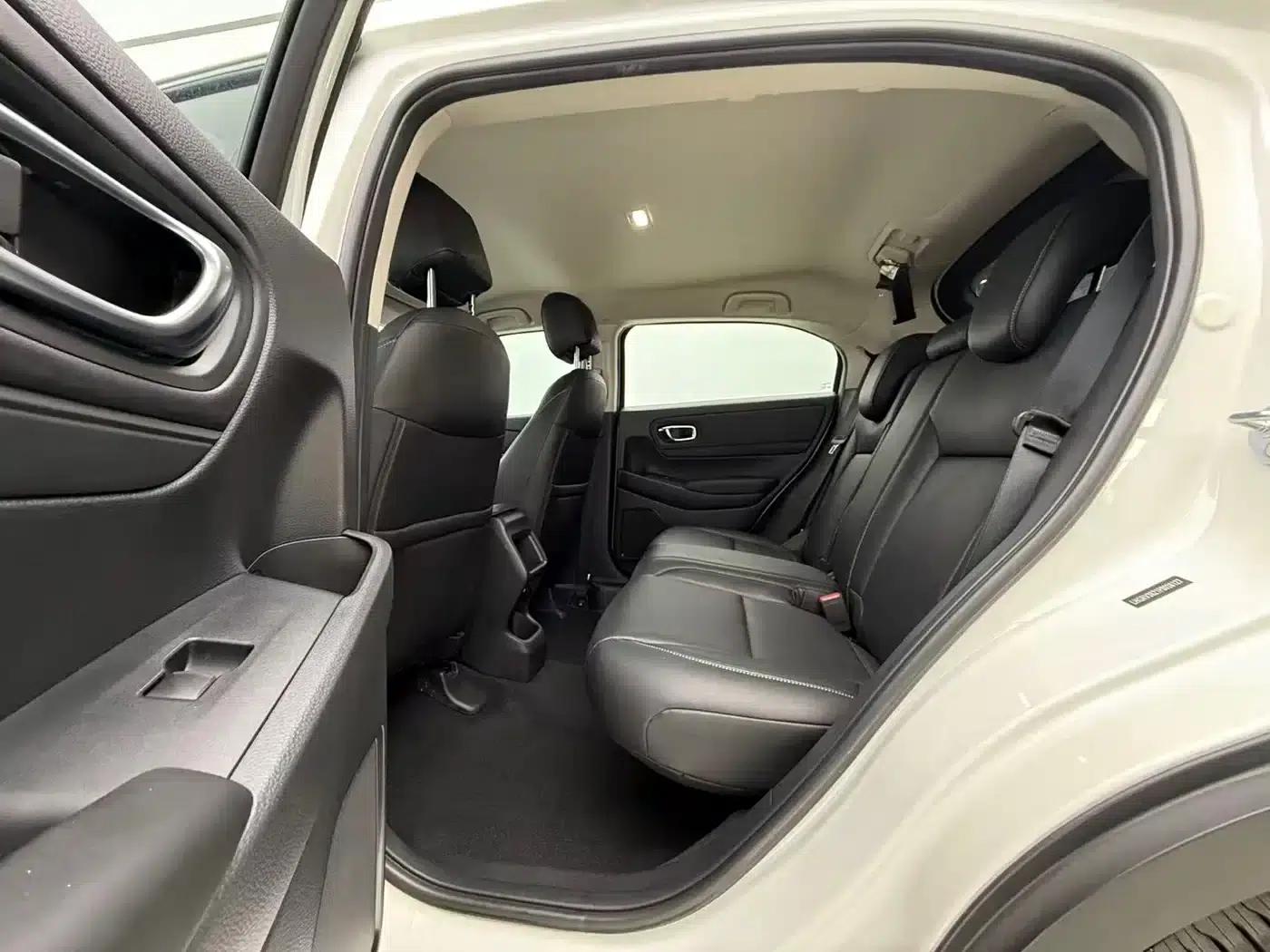 Vezel 2023 1.5L CVT Elite Edition — миниатюра 18