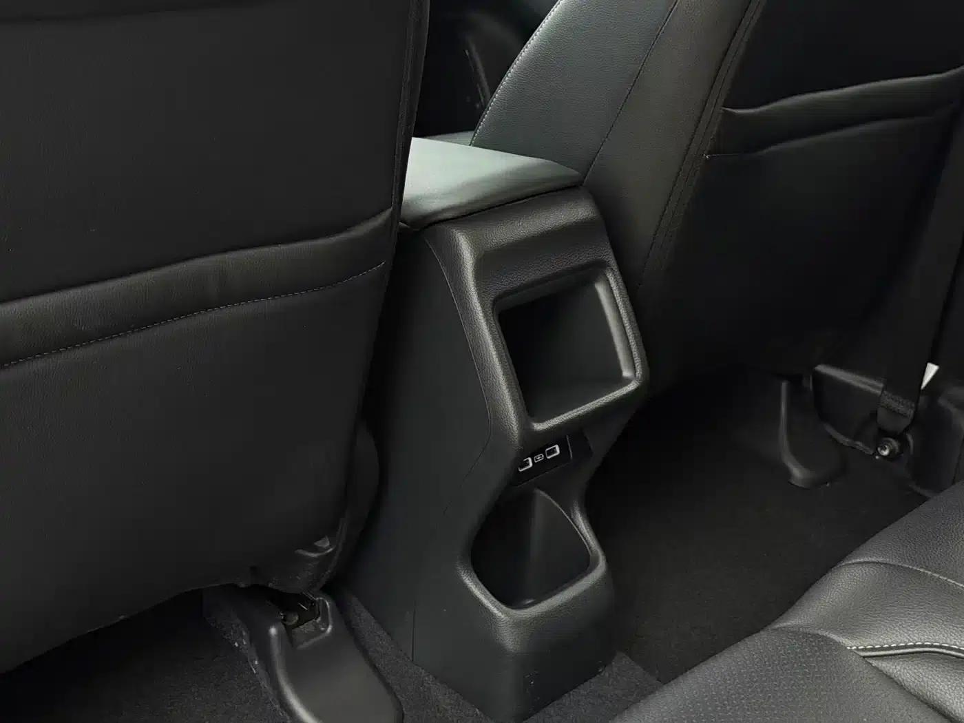 Vezel 2023 1.5L CVT Elite Edition — миниатюра 19