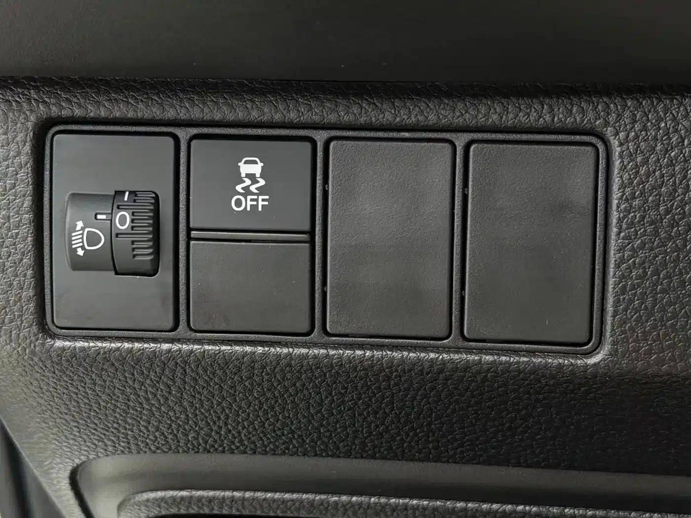 Vezel 2023 1.5L CVT Elite Edition — миниатюра 8