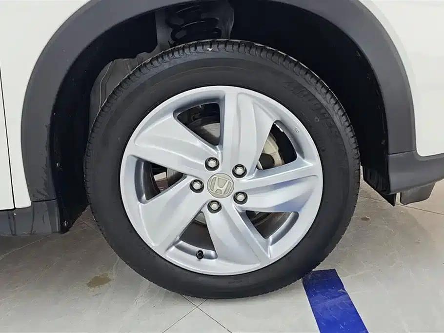 Vezel 2020 1.5L CVT Elite Edition — миниатюра 6