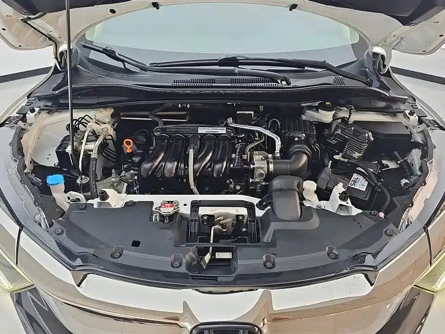Vezel 2020 1.5L CVT Elite Edition — миниатюра 10