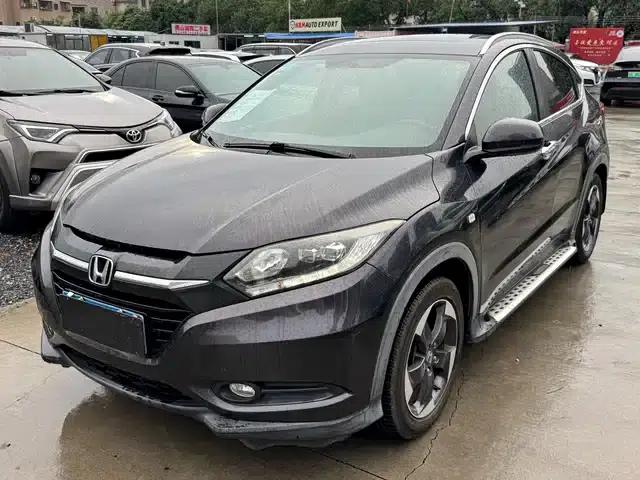 Vezel 2017 1.8L CVT 2WD Pioneer Edition