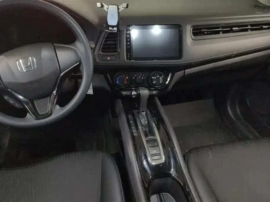 Vezel 2020 1.5L CVT Pioneer Edition — миниатюра 13